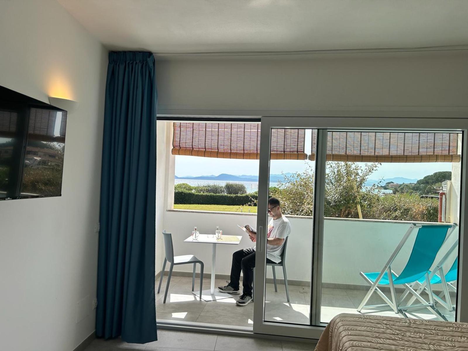 Rooms, Affittacamere Maksim Голфо Аранчи Екстериор снимка