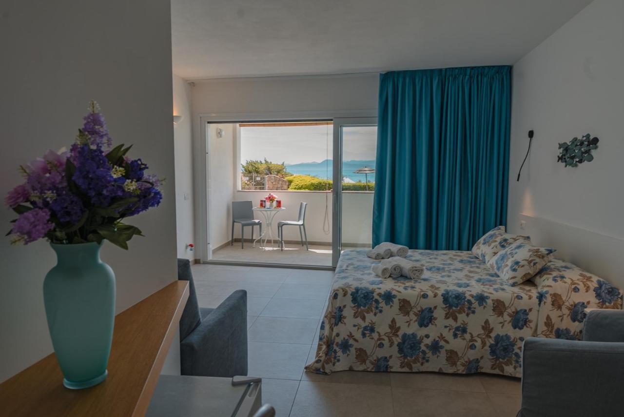 Rooms, Affittacamere Maksim Голфо Аранчи Екстериор снимка